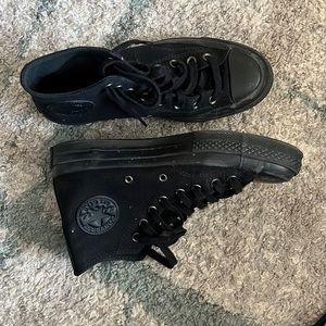 Converse black, size 8